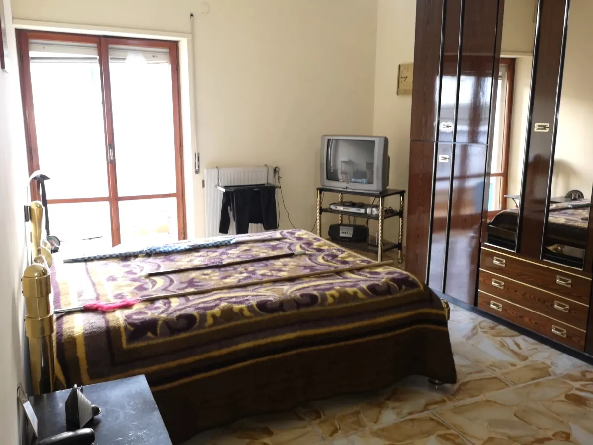 Appartamento via M.R. Imbriani tre vani e box · foto 11