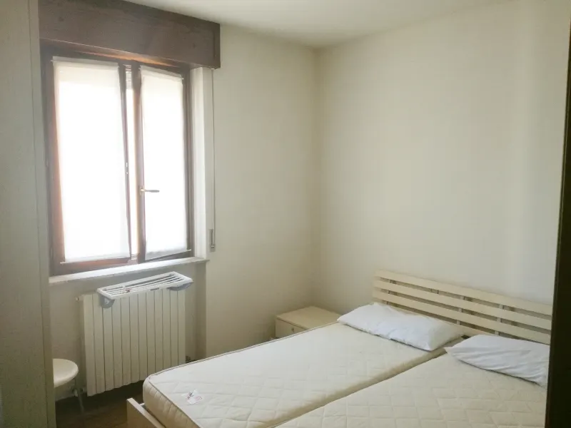 Bilocale arredato per studenti - quartiere San Lazzaro · foto 3