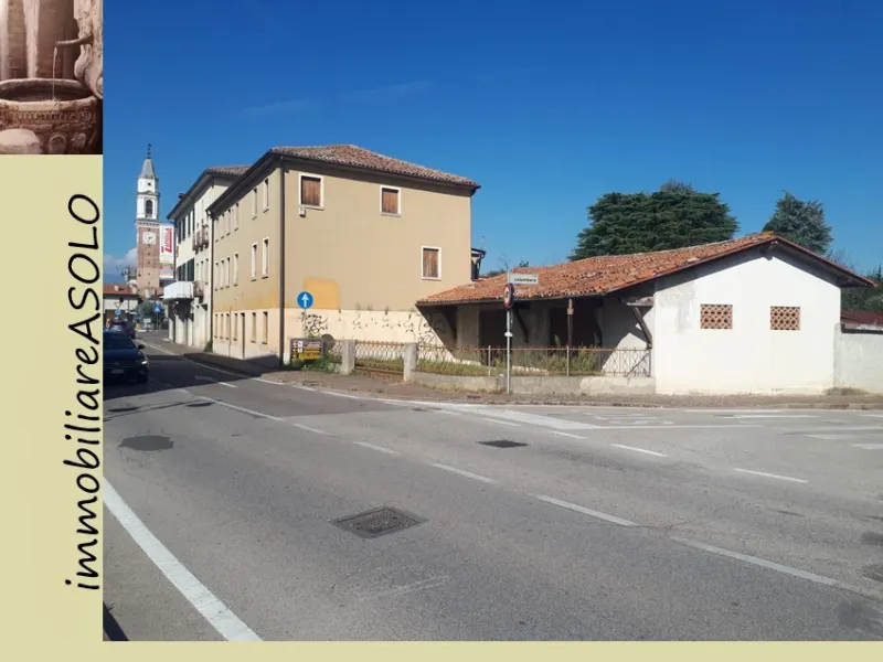 STABILE/PALAZZO SU TRE PIANI. a Trevignano