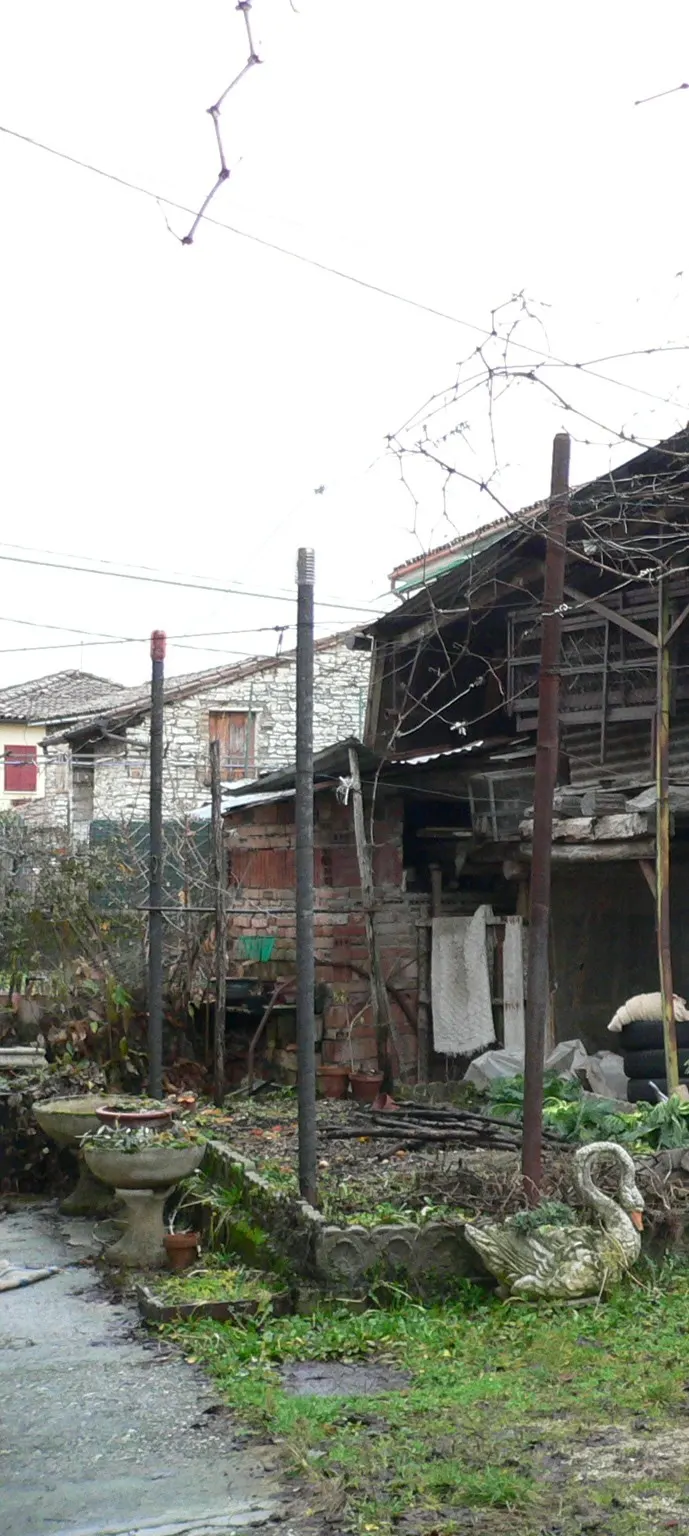 PORZIONE DI CASA CON ANNESSO ADIACENTE · foto 6