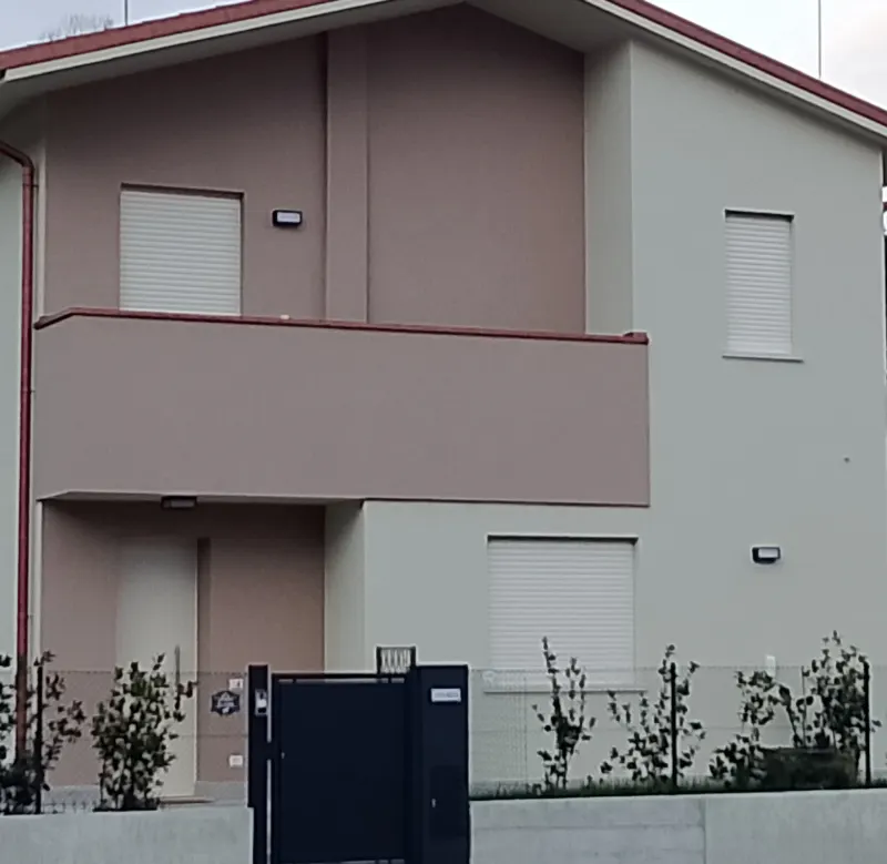 CASA SINGOLA DI NUOVA COSTRUZIONE · foto 4