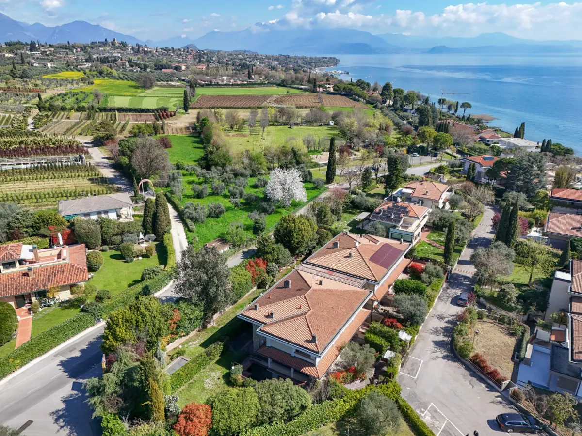 VILLA A SCHIERA · foto 6